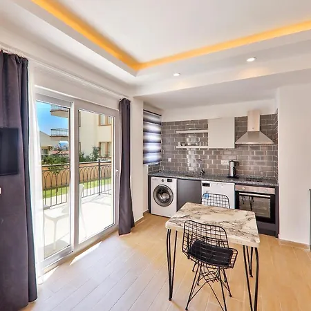 Grand Calba Apart דירה *
