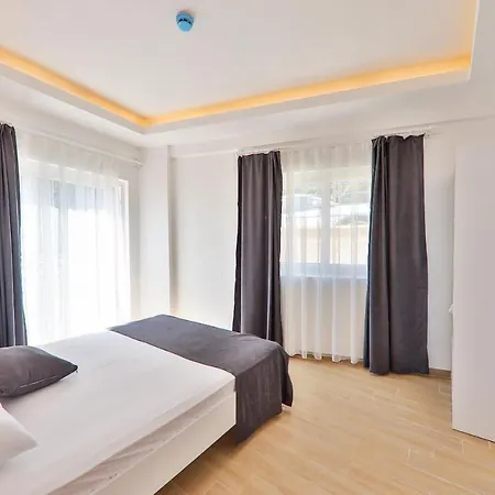 דירה Grand Calba Apart קס